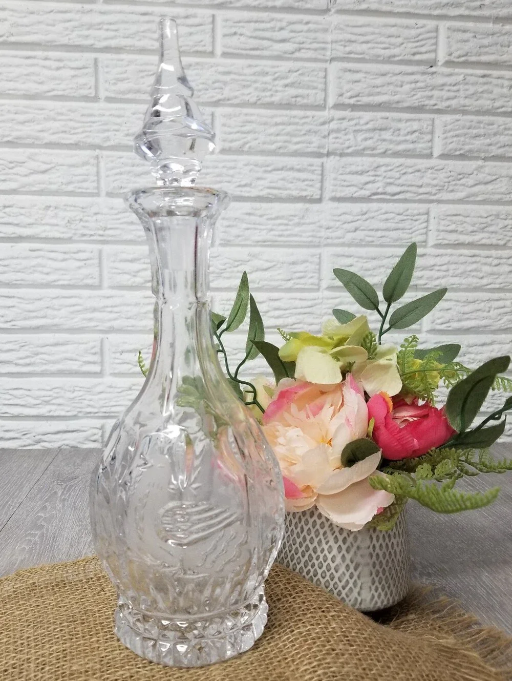 Vintage D' Adriana Las Aves Crystal Decanter